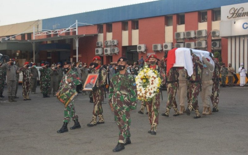  Hari Ini, Kepala BIN Papua IGP Danny Dikebumikan di TMP Kalibata