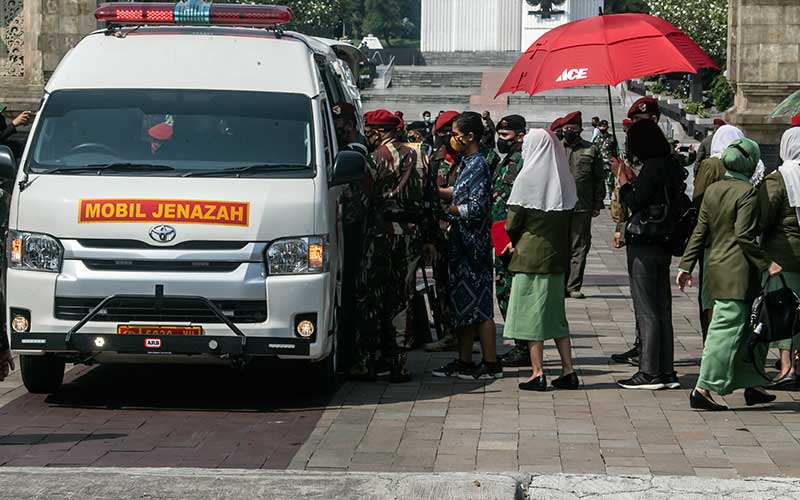  Suasana Haru Selimuti Proses Pemakaman Kabinda Papua Mayjen Anumerta I Gusti Putu Danny Karya Nugraha Yang Gugur di Papua