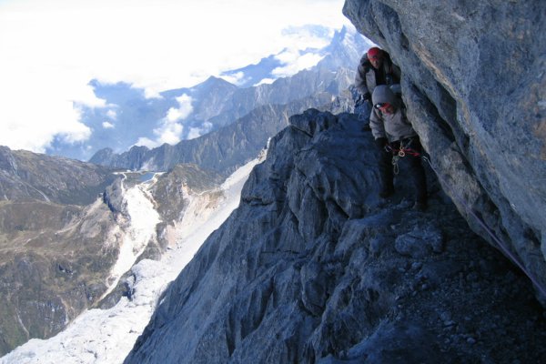 Pendaki, Kenali Yuk Jenis Bahaya Letusan Gunung Api
