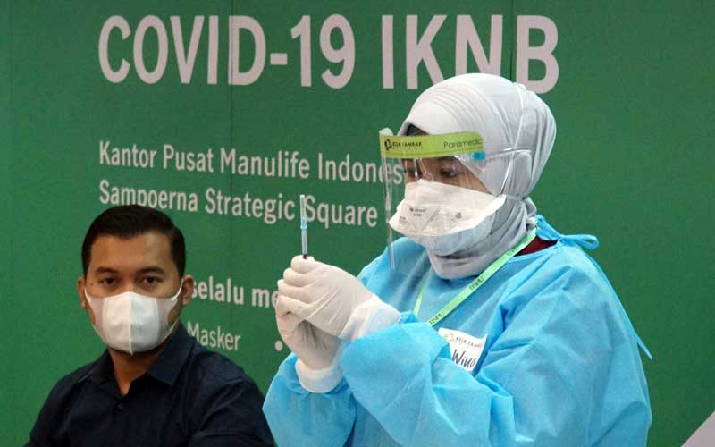  Manulife Indonesia Gelar Vaksinasi Covid-19 Untuk Lansia