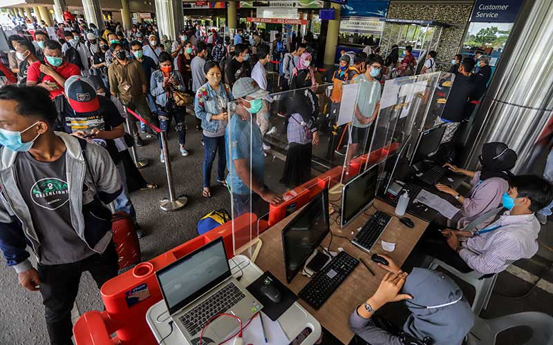  Bandara International Hang Nadim di Batam Mulai Dipenuhi Pemudik
