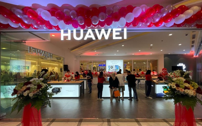  Huawei Resmikan 5 Experience Store Baru di Indonesia