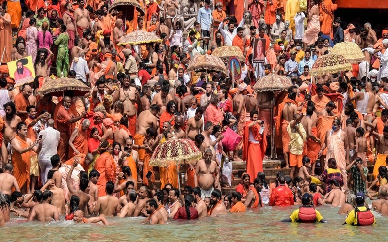  Mengenal Keunikan Festival Kumbh Mela, Penyebab Tsunami Covid-19 di India