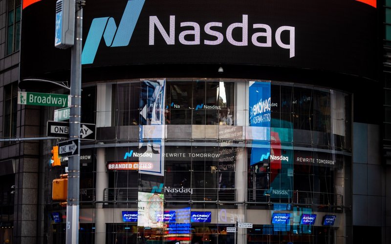  Aksi Jual Saham Teknologi Benamkan Wall Street ke Zona Merah