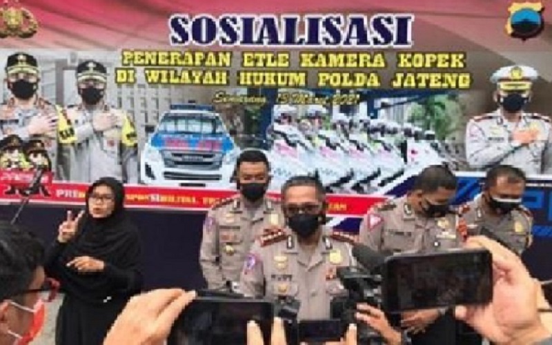     Mudik Dilarang, Jateng Protes Jatim Akibat Banyak Bus Tak Penuhi Protokol Kesehatan