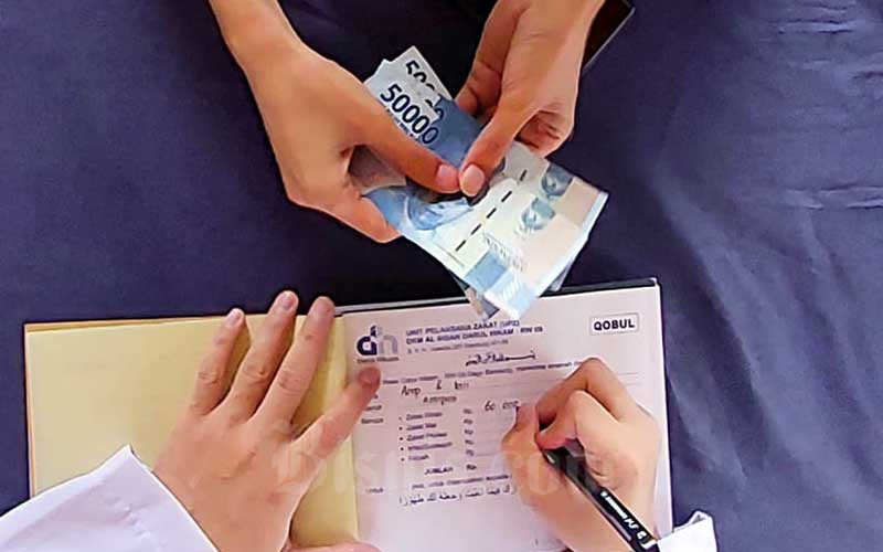  Baznas Targetkan Penerimaan Zakat Senilai Rp6 Triliun Pada Ramadan 2021