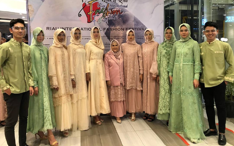  Sistem Preorder Kunci Leny Rafeal Hidupkan Bisnis Fesyen