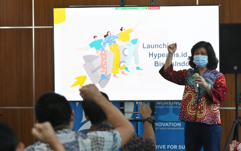 Presiden Direktur PT Jurnalindo Aksara Grafika (JAG) Lulu Terianto pada acara peluncuran Hypeabis.id, dan BisnisIndonesia.id, Jumat (7/5/2021). /Bisnis.com-Eusebio Chrysnamurti