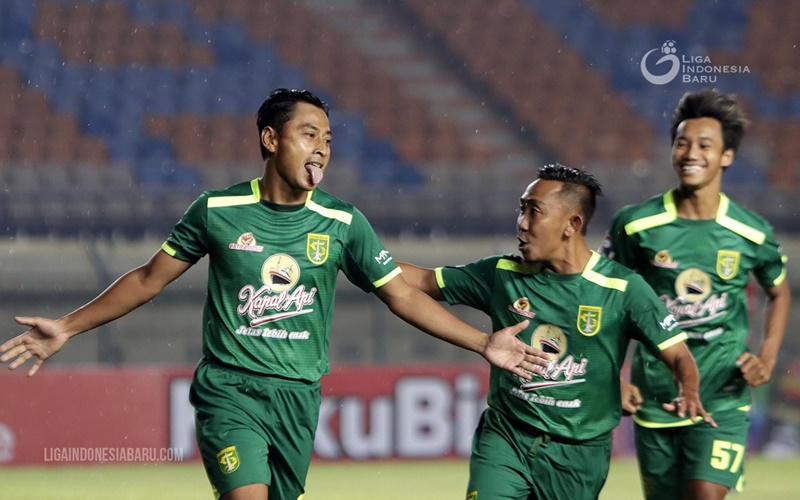  Libur Lebaran, Aji Santoso Minta Pemain Persebaya Jaga Kondisi Fisik