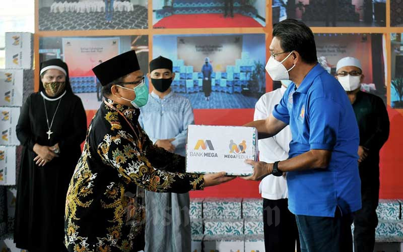  PT Bank Mega Tbk. Gelar Kegiatan Mega Peduli