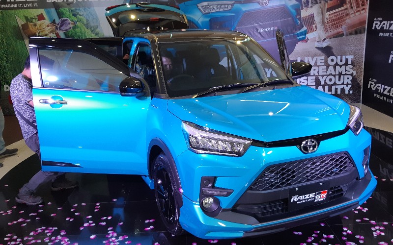 Dealer Toyota Pekanbaru Incar Penjualan 100 Unit Raize Bulan Ini