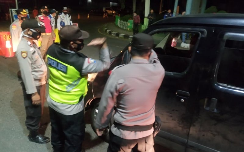  Polisi Prediksi Jalur Pantura Kabupaten Cirebon Dipadati Pemudik Malam Ini 