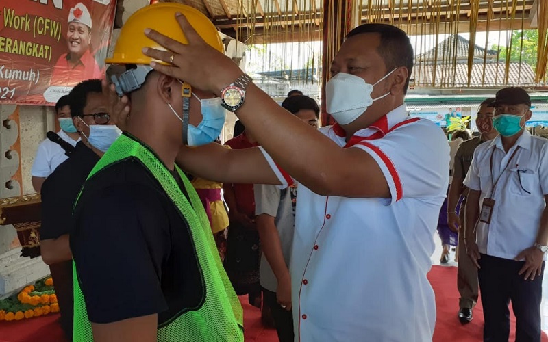  4 Desa di Gianyar Terima Bantuan Padat Karya Tunai untuk Kota Tanpa Kumuh