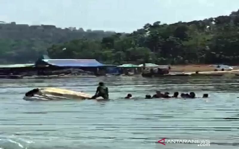  Perahu Wisatawan di Kedung Ombo Terbalik, 20 Orang Jadi Korban, 9 Belum Ditemukan