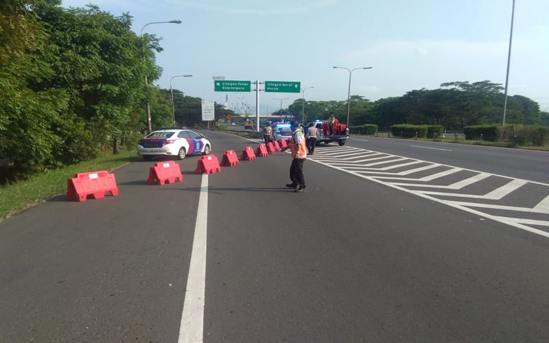  Ada Penyekatan di Gerbang Tol Cilegon, yang Mau Wisata ke Anyer Harus Putar Balik