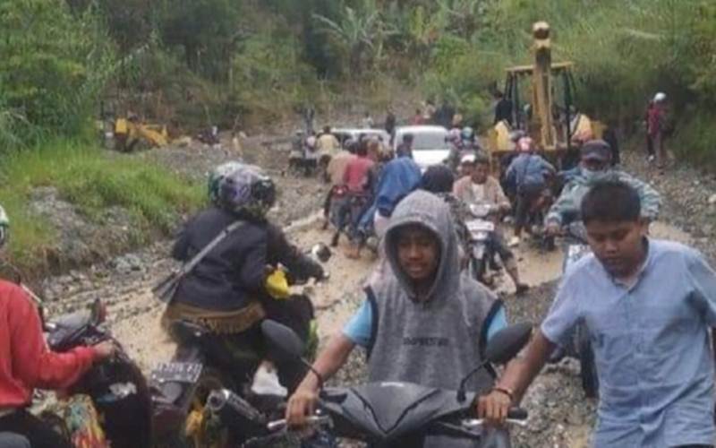  Akses Padang-Solok Selatan Lancar Kembali, Sempat Tertutup Longsor