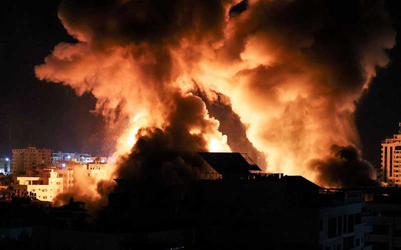Foto Gaza Dibakar, Bak Bandung Lautan Api