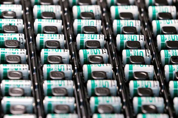  RI Butuh 750.000 Litium buat Mobil Listrik Pada 2030