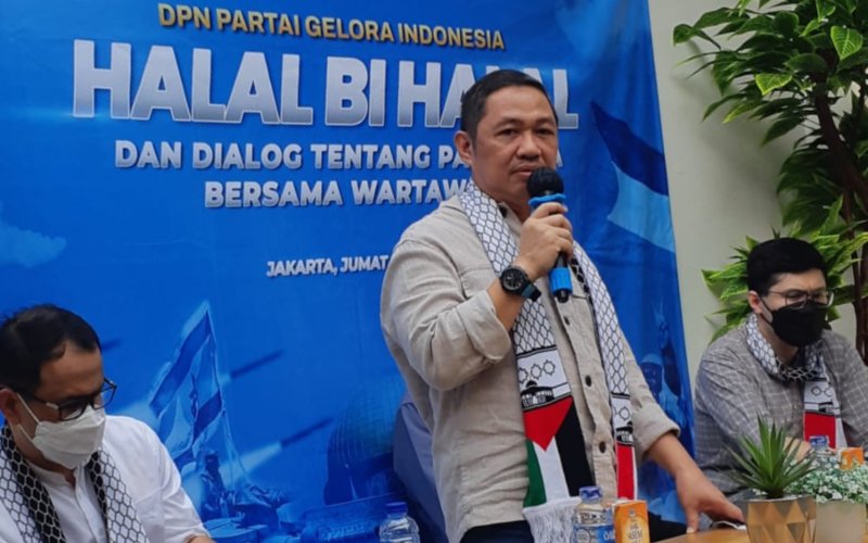 Ketua Umum Partai Gelora Anis Matta memberikan keterangan dalam halalbihalal dengan kalangan pers di kantor Media Center Gelora, Jumat (21/5/2021)/Bisnis-John Andhi Oktaveri