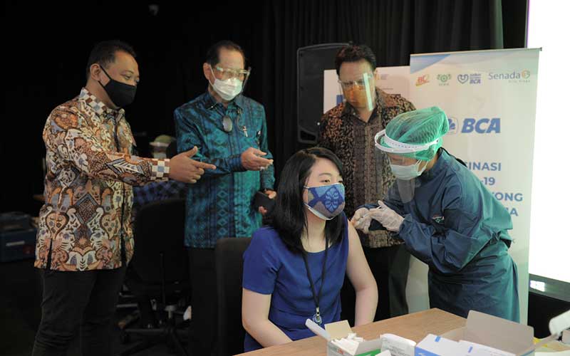  Ikut Program Vaksin Gotong Royong, BCA Mulai Memberikan Vaksin Covid-19 Kepada Karyawan