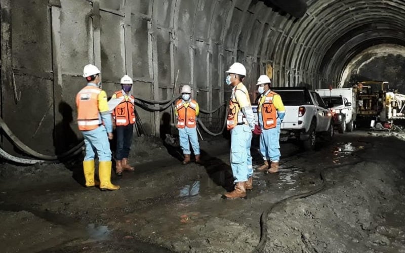  Dahana Ledakkan Dua Tunnel untuk Bendungan Pamukkulu