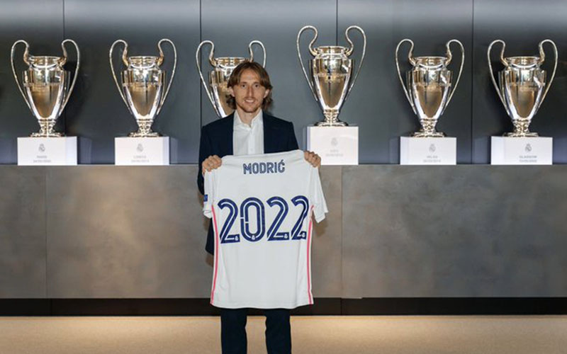  Real Madrid Perpanjang Kontrak Gelandang Luka Modric