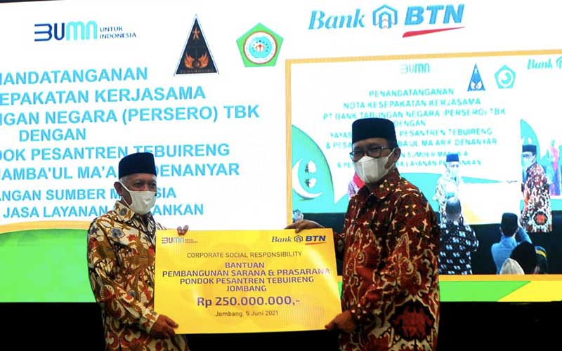  Bank BTN Serahkan Bantuan CSR Senilai Rp250 Juta Untuk Ponpes Tebuireng
