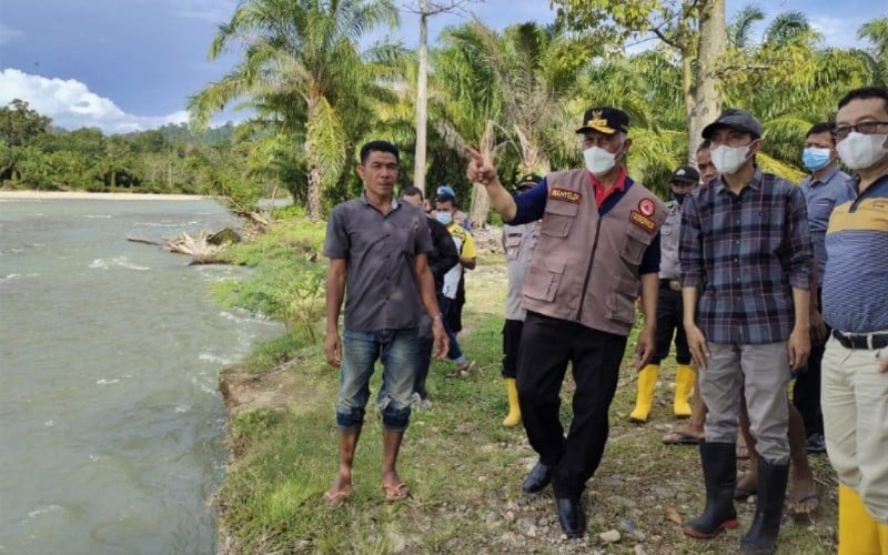  Sumbar Lakukan Penanganan Darurat Atasi Banjir di Batang Tapan Pessel