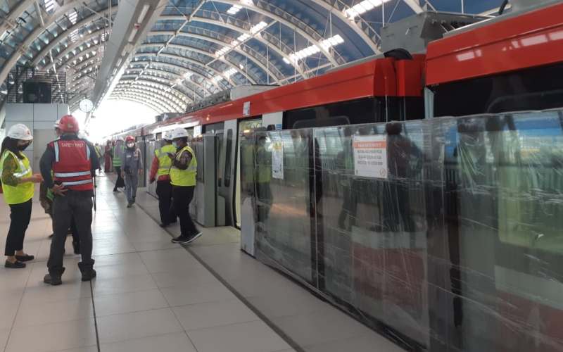  Adhi Karya Targetkan Konstruksi LRT Jabodebek Rampung Awal 2022