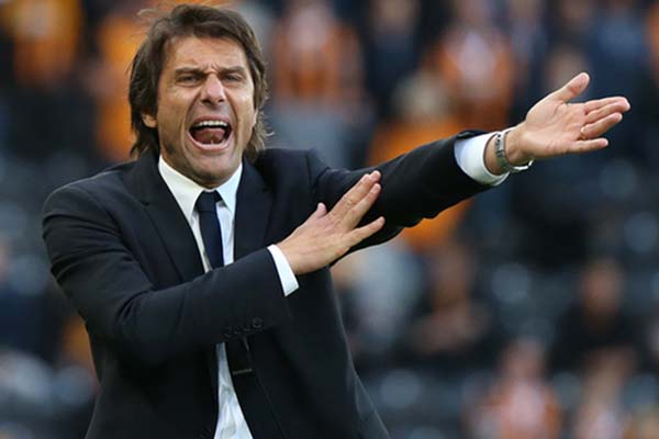  Tottenham Hentikan Upaya Datangkan Conte untuk Gantikan Mourinho