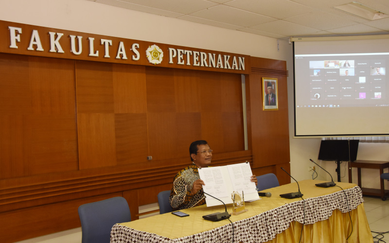  UGM Bakal Miliki Pusat Pelatihan Kandang Umbaran Ayam Petelur