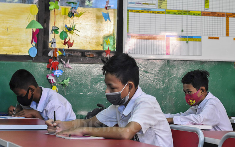  Ujian Secara Tatap Muka di SDN Bekasi