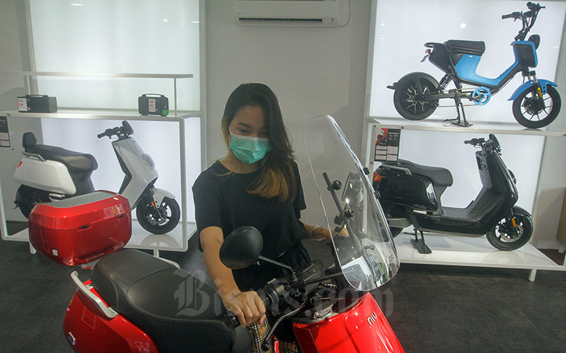  Kendaraan Listrik Mengurangi Pemakaian BBM