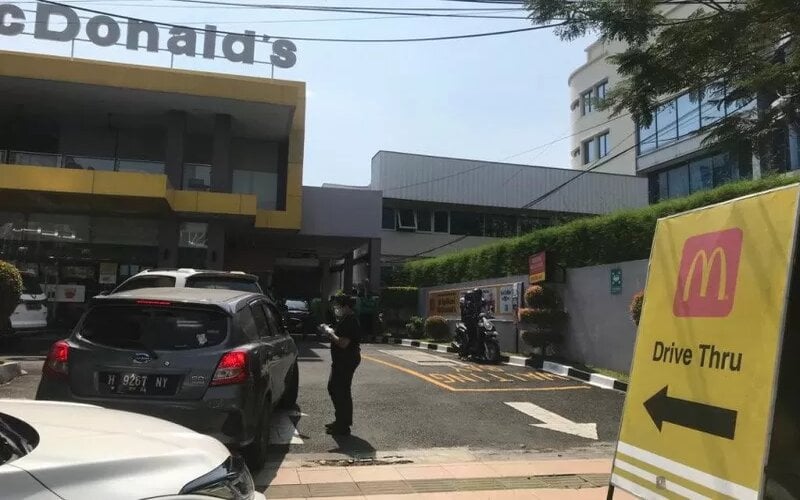  Lima McDonald\'s di Semarang Ditutup Akibat Kerumunan Konsumen