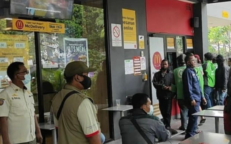  Sempat Disegel karena Picu Kerumunan, Siang Ini McDonald\'s Kembali Dibuka