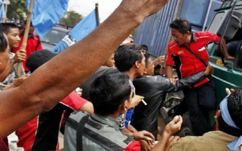  Jokowi Telepon Kapolri soal Pungli di Koja, 24 Orang Diamankan Polres Jakut