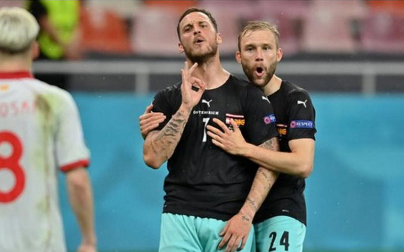  UEFA Selidiki Arnautovic, Diduga Rasis Ketika Rayakan Gol