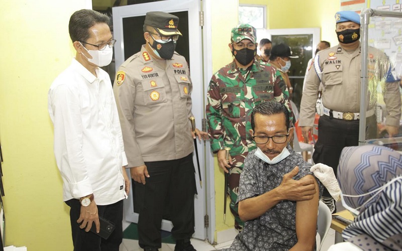  Program \'Nasi Kapau\' untuk Sentuh Vaksinasi Warga Pesisir Kepri