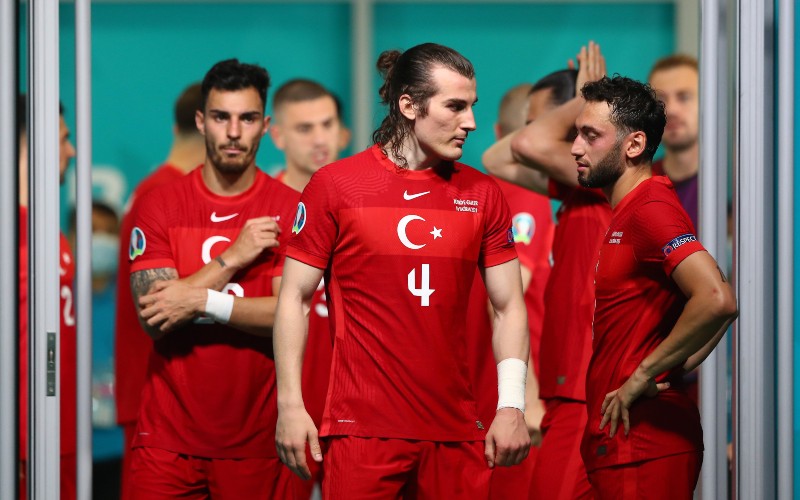  Euro 2020 Grup A: Kalah dari Wales 0-2, Pemain Turki Minta Maaf