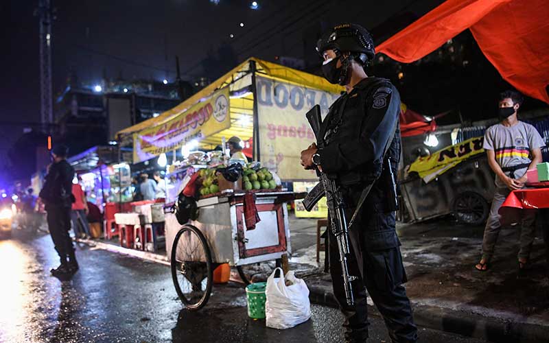  DKI Jakarta Kembali Terapkan PPKM, Kegiatan Masyarakat Dibatasi Hingga Pukul 21.00