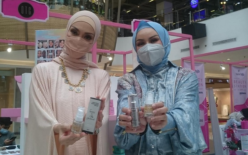  Ajak Wanita Kenali Konsep Diri, Okky AsokawatiXBeautieSS Luncurkan Produk Kosmetik