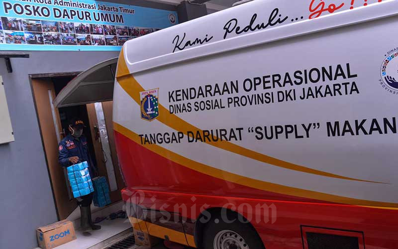  Suku Dinas Sosial Jakarta Timur Membuat Dapur Umum Untuk Warga Yang Isolasi Mandiri