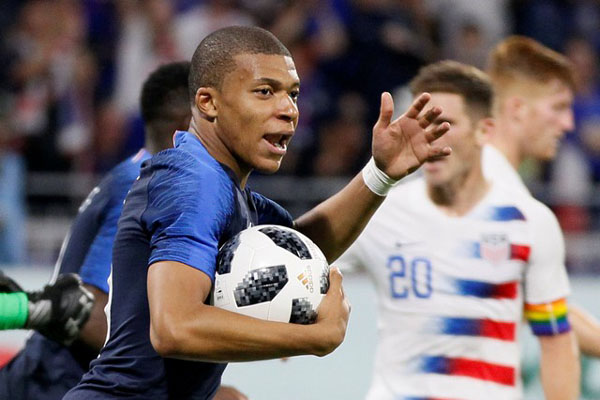  Kylian Mbappe Minta Maaf Karena Prancis Kalah Usai Penaltinya Gagal