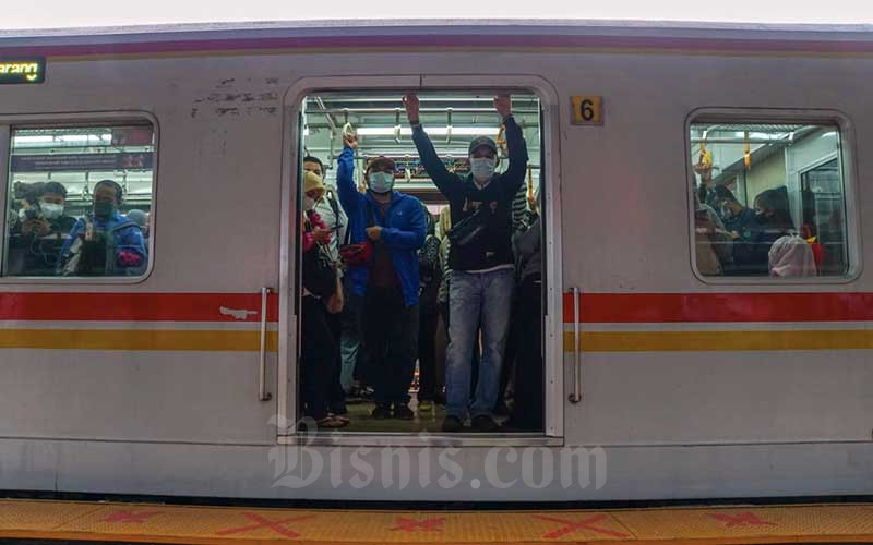  PPKM Darurat Diterapkan, KAI Wajibkan Syarat Baru Untuk Penumpang KRL