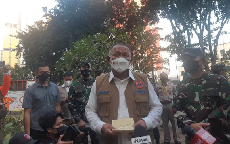  PPKM Darurat: Wajib Pakai Masker 3 Lapis dan Dilarang Bicara di Angkutan Umum 