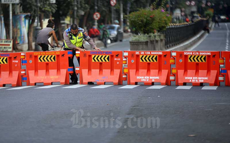  Sebanyak 41 Ruas Jalan di Kota Bandung Ditutup Secara Periodik Selama PPKM Darurat