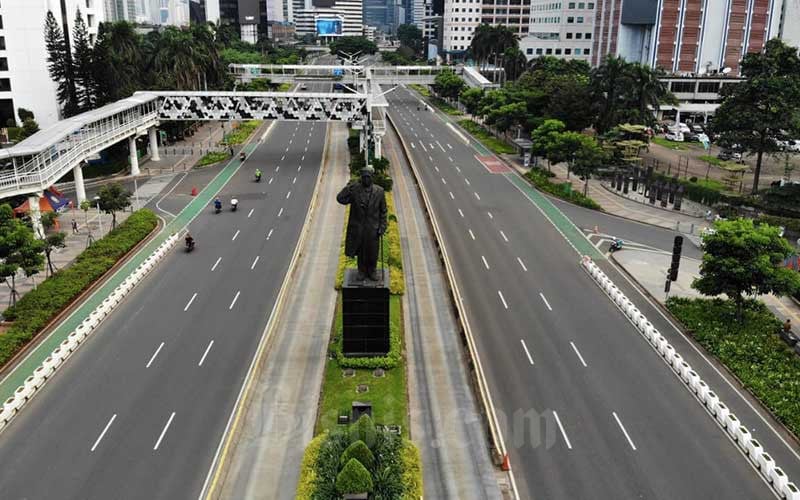  Sepinya Jalan Protokol di Ibu Kota saat PPKM Darurat