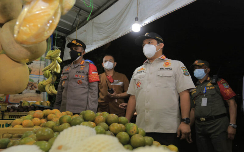  Sejumlah Toko dan Tempat Makan di Tangerang Disegel