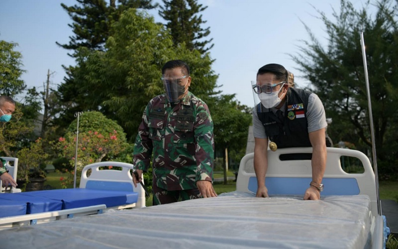  BUMD Jabar Gotong Royong Sumbang 70 Tempat Tidur ke RS Dustira