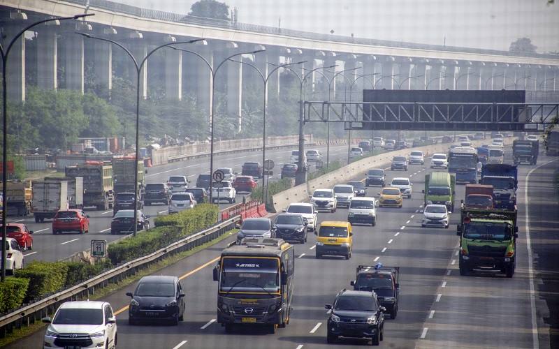  Riset: Mobilitas Masyarakat Turun Sejak Kasus Covid-19 Melonjak